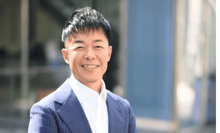 【株式会社ヒューマンクリエイション<br>ホールディングス株式会社】<br>富永邦昭社長インタビュー